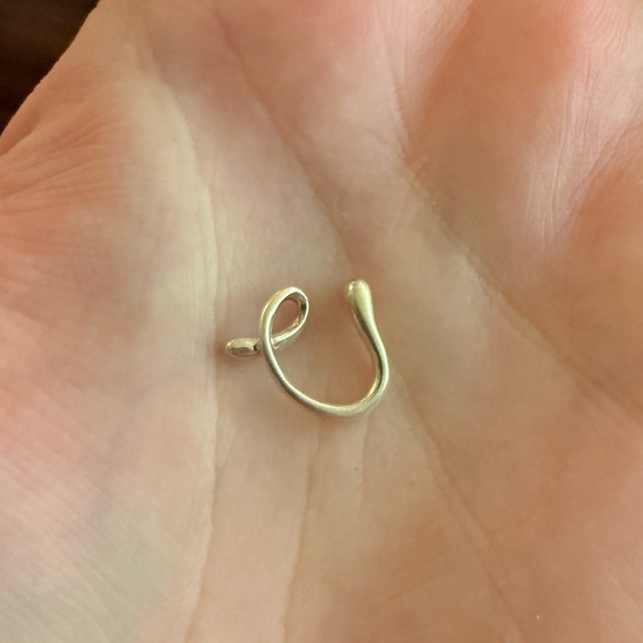 Authentic Tiffany & Co. Elsa Peretti Sterling Silver “V” Initial Pendant - Picture 2 of 4